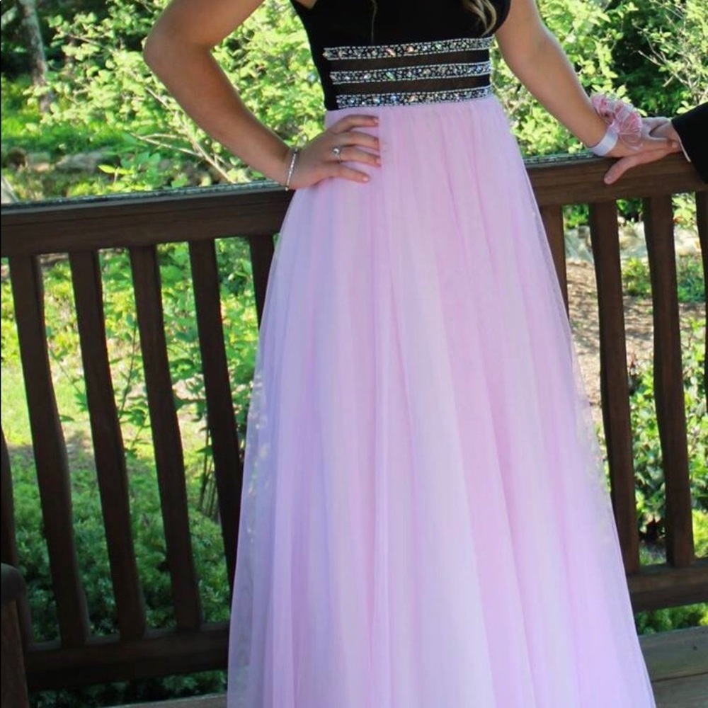 Prom Dress! - Picture 3 of 5